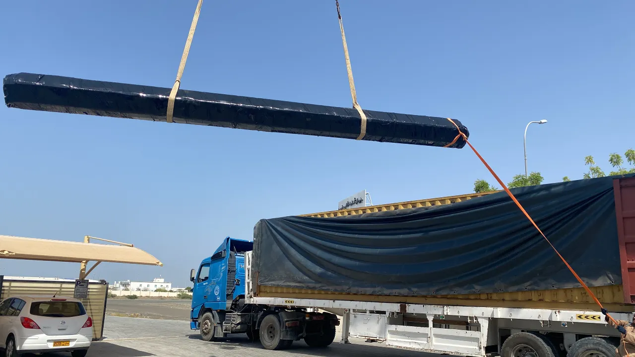 pipe-loading-img-1